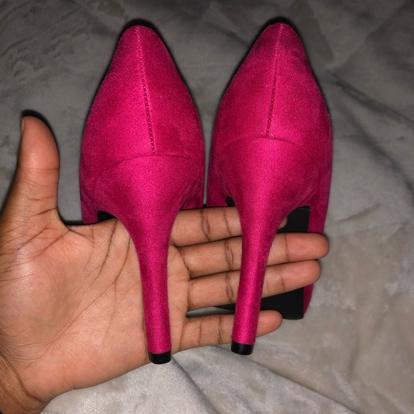 X•APPEAL Red Pump Heels - Picture 3 of 4